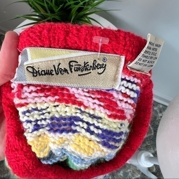 Diane Von Furstenberg Sweater L Multicolor Geometric Knit Pullover Retro Cozy - Picture 11 of 11